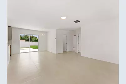 3856 Corrigan Court, Lake Worth Beach, FL 33461 - Photo 8