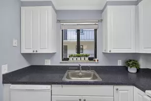 890 N Federal Hwy, Lantana, FL 33462 - Photo 8