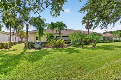 2323 Windjammer Way, West Palm Beach, FL 33411 - Photo 44