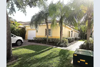 2323 Windjammer Way, West Palm Beach, FL 33411 - Photo 2