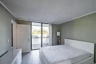708 Executive Center Dr, West Palm Beach, FL 33401 - Photo 2