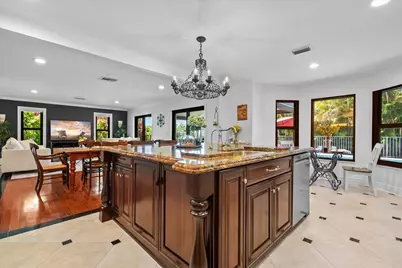 10798 Seacliff Circle, Boca Raton, FL 33498 - Photo 14