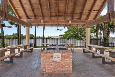 10798 Seacliff Circle, Boca Raton, FL 33498 - Photo 40