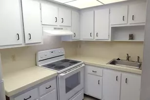 1705 NW 80th Ave, Margate, FL 33063 - Photo 10
