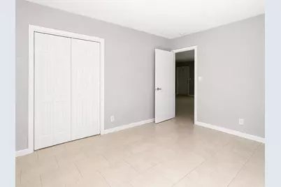 181 NW 42nd Street #2, Oakland Park, FL 33309 - Photo 12