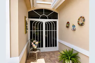 9837 Mantova Drive, Lake Worth, FL 33467 - Photo 4