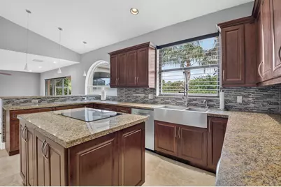 [Address not provided], Boca Raton, FL 33498 - Photo 24