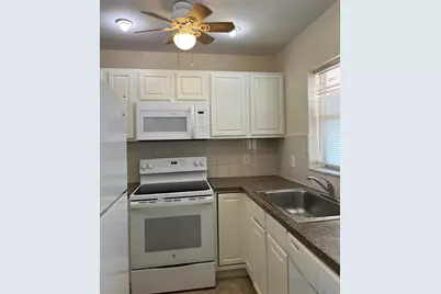 9851 Sandalfoot Boulevard #212, Boca Raton, FL 33428 - Photo 4