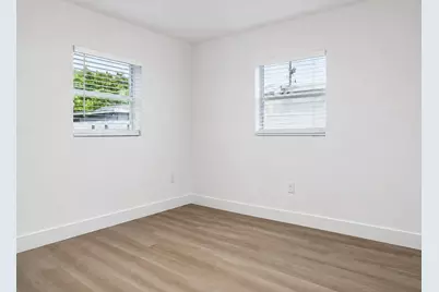 2013 Longwood Road, West Palm Beach, FL 33409 - Photo 14