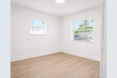 2013 Longwood Road, West Palm Beach, FL 33409 - Photo 16