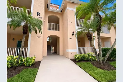 9847 Perfect Drive #168, Port Saint Lucie, FL 34986 - Photo 2