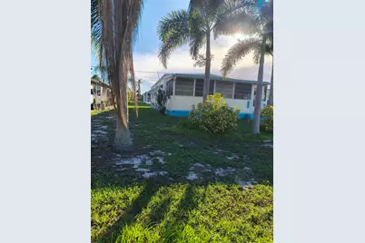 8294 SE Sandy Lane, Hobe Sound, FL 33455 - Photo 2