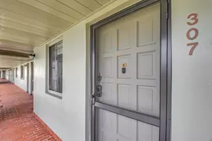 4070 Tivoli Ct, Lake Worth, FL 33467 - Photo 6