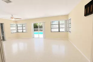 330 NE Solida Dr, Port Saint Lucie, FL 34983 - Photo 10
