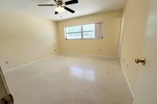 330 NE Solida Dr, Port Saint Lucie, FL 34983 - Photo 18