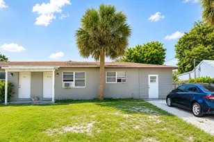 503 SE Flamingo Ave, Stuart, FL 34996 - Photo 1