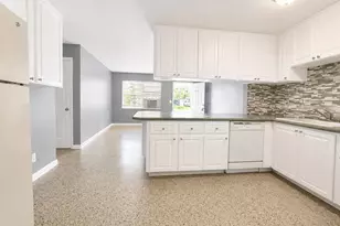 503 SE Flamingo Ave, Stuart, FL 34996 - Photo 4