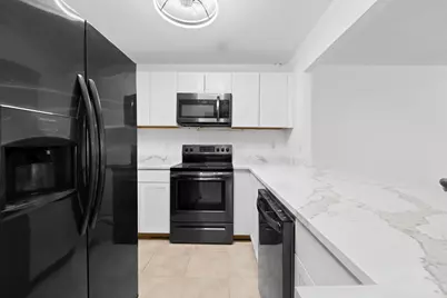 430 SE 2nd Avenue #21, Deerfield Beach, FL 33441 - Photo 2
