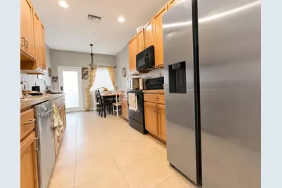 1908 SE Korona Drive, Port Saint Lucie, FL 34952 - Photo 6