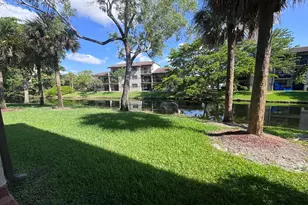 9957 Nob Hill Pl, Sunrise, FL 33351 - Photo 8