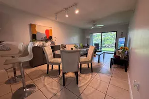 9957 Nob Hill Pl, Sunrise, FL 33351 - Photo 4