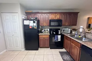 9957 Nob Hill Pl, Sunrise, FL 33351 - Photo 12