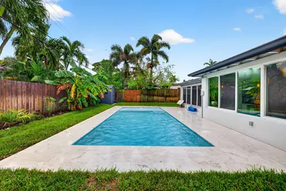 4670 NE 4th Avenue, Oakland Park, FL 33334 - Photo 44