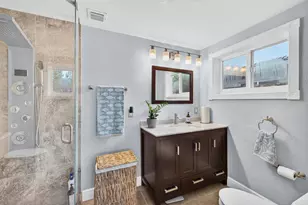 4670 NE 4th Ave, Oakland Park, FL 33334 - Photo 18
