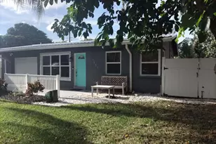 1521 NE 32nd Ct, Pompano Beach, FL 33064 - Photo 2