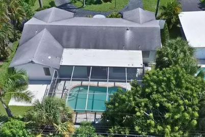 1261 SE 4th Court, Deerfield Beach, FL 33441 - Photo 2