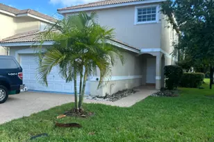 9761 NW 2nd St, Coral Springs, FL 33071 - Photo 2