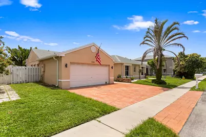 4000 SW 72nd Drive, Davie, FL 33314 - Photo 2