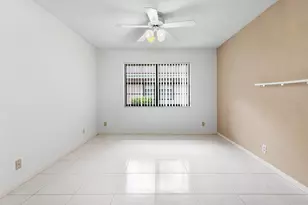 8271 Sun Lake Dr, Boca Raton, FL 33496 - Photo 18