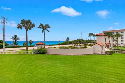 2871 N Ocean Boulevard #C205, Boca Raton, FL 33431 - Photo 4