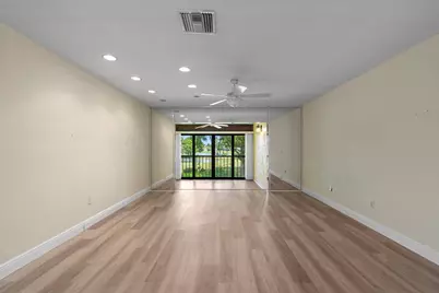 9286 Vista Del Lago #F, Boca Raton, FL 33428 - Photo 4