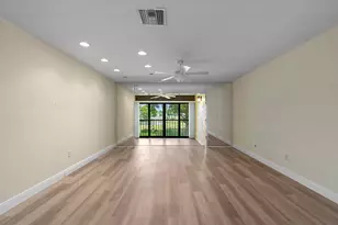 9286 Vista Del Lago, Boca Raton, FL 33428 - Photo 4
