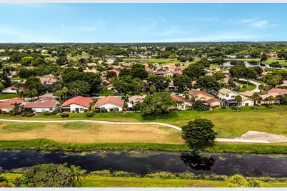 5569 Lakeview Mews Drive, Boynton Beach, FL 33437 - Photo 10
