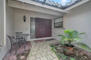 5569 Lakeview Mews Dr, Boynton Beach, FL 33437 - Photo 22