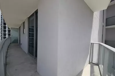 1100 S Miami Avenue #2207, Miami, FL 33130 - Photo 8