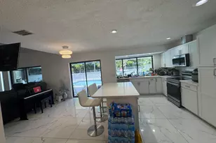 8651 NW 21st Ct, Coral Springs, FL 33071 - Photo 10