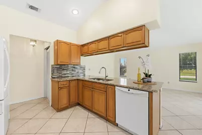 5400 NW Emblem Street, Port Saint Lucie, FL 34983 - Photo 16