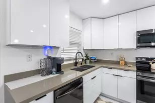 2848 NW 9th Pl, Fort Lauderdale, FL 33311 - Photo 8