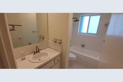2110 NE 39th Street #3B, Fort Lauderdale, FL 33308 - Photo 12