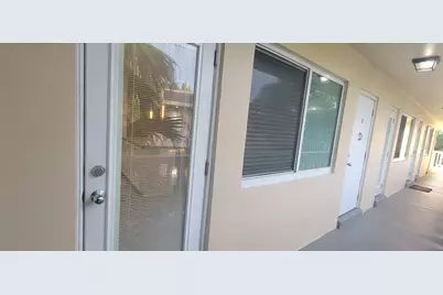 2110 NE 39th Street #3B, Fort Lauderdale, FL 33308 - Photo 4