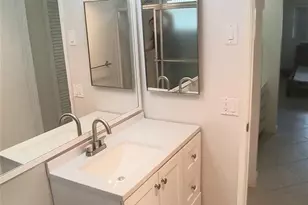 4700 Washington St, Hollywood, FL 33021 - Photo 10