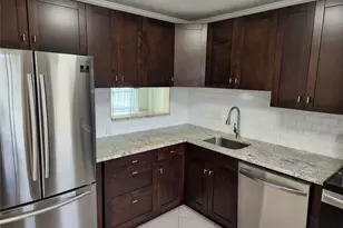4700 Washington St, Hollywood, FL 33021 - Photo 2