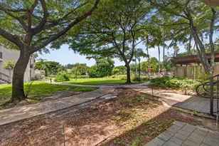 4151 N Haverhill Rd, West Palm Beach, FL 33417 - Photo 6