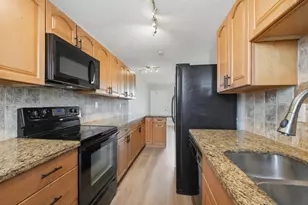 6191 SW 37th St, Davie, FL 33314 - Photo 4
