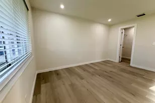 2070 NE 56th St, Fort Lauderdale, FL 33308 - Photo 12