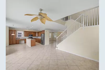 11728 SW Bennington Circle, Port Saint Lucie, FL 34987 - Photo 10